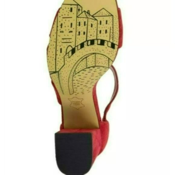 Bella Vita Korrine Block Heel Sandals-10W - Picture 2 of 10